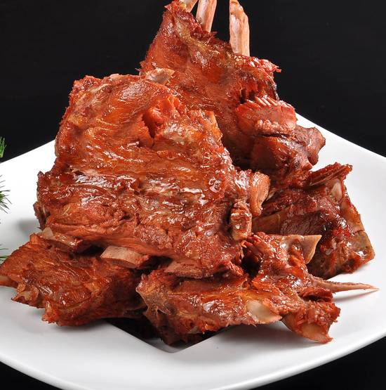 S01 酱脊骨 Stewed pork back-bone